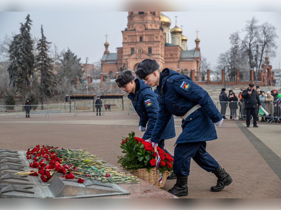 В Раменском почтили память героев Вяземской воздушно-десантной операции