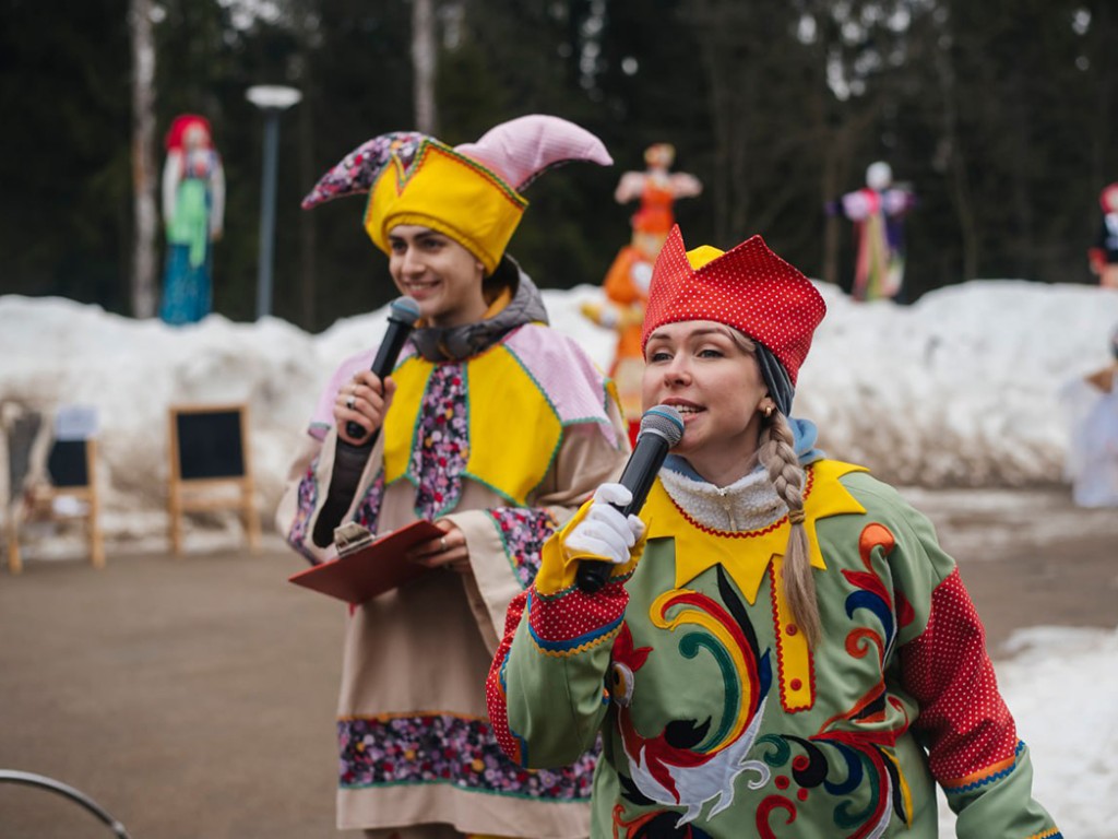 Жителей Пушкино приглашают на масленичные гулянья с блинами и театром