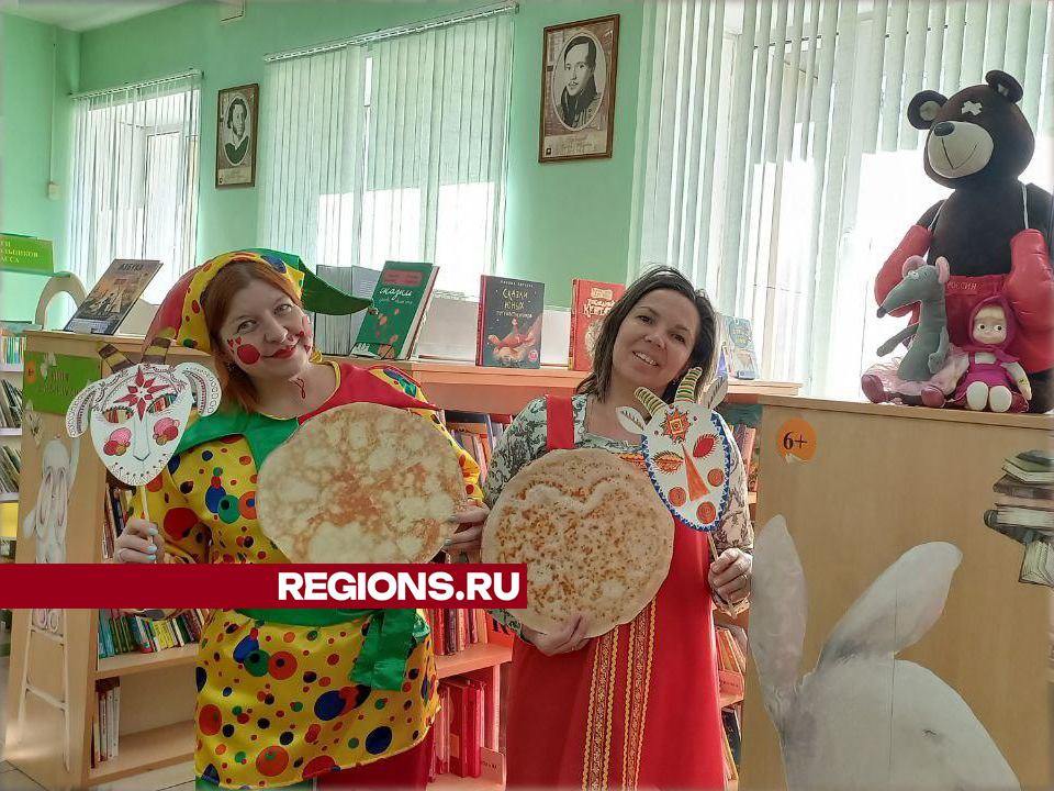 В Истре детей научили печь блины и делать обереги на Масленицу