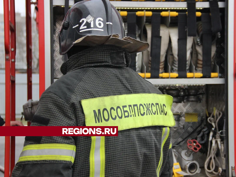 Квартира и машина пострадали от огня в Рахманове