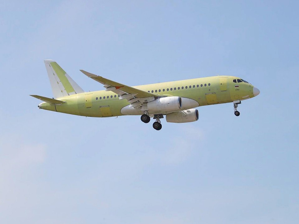 Новую IT-систему обслуживания двигателей самолетов МС-21 и SJ-100 внедрил Ростех