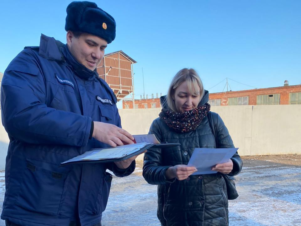 Спасатели рассказали коломенцам, как избежать падений в гололед