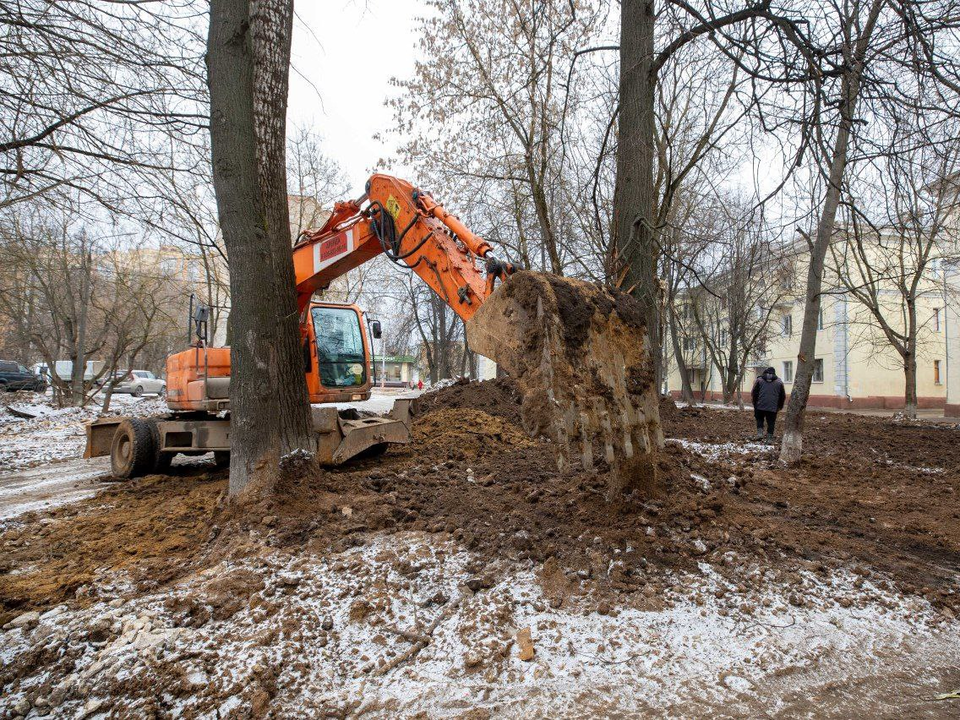 Коммунальщики начали менять теплосети в Шепчинках