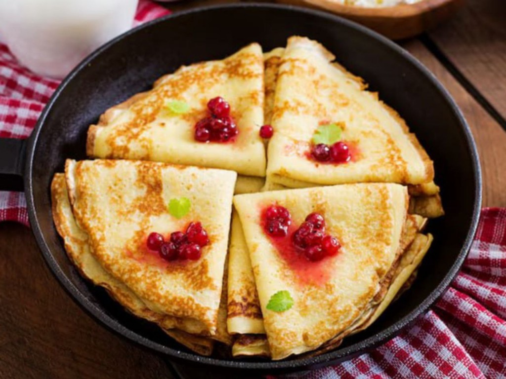 Шеф-повар талдомского ресторана поделился секретами вкусных блинов на Масленицу