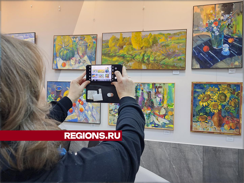 В Истре открылась выставка заслуженного художника России Виталия Лаханского