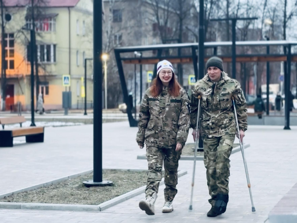 Любить по-русски: солдат из Раменского и девушка-волонтер встретились в зоне СВО и поженились