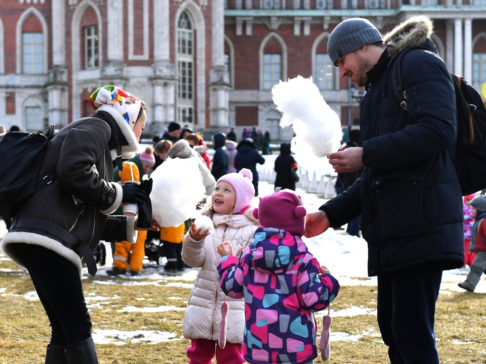 Тихо и спокойно или весело и шумно: куда отправиться на прогулку в Подмосковье