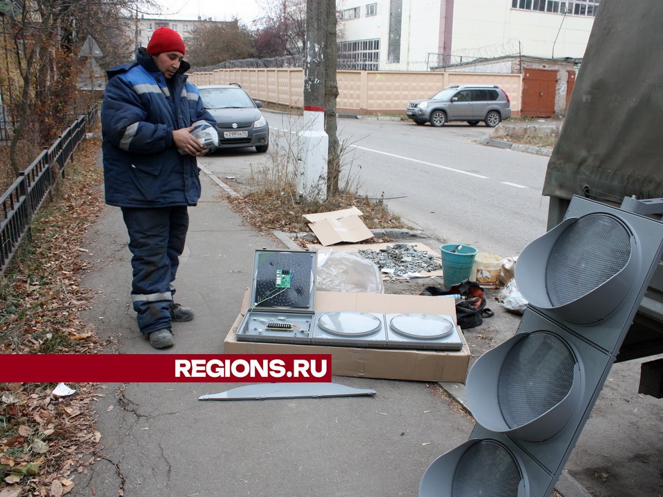 Новый светофор установили на подъезде к ЖК «Императорские Мытищи» в районе хорды