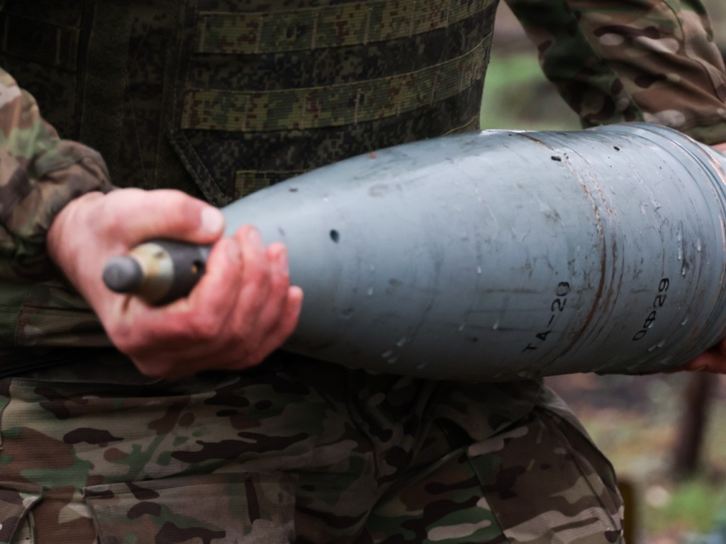 Боеприпас времен ВОВ обнаружили в деревне Сельская Новь