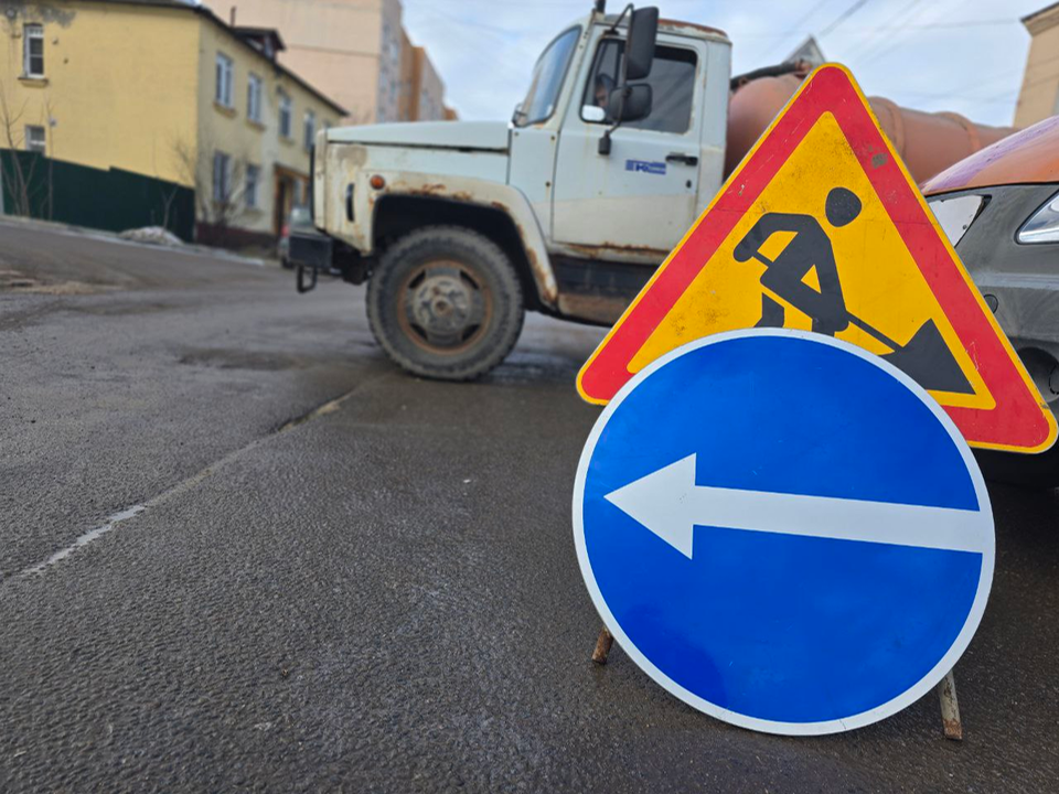 Двор на улице Октябрьской приведут в порядок после окончания земляных работ