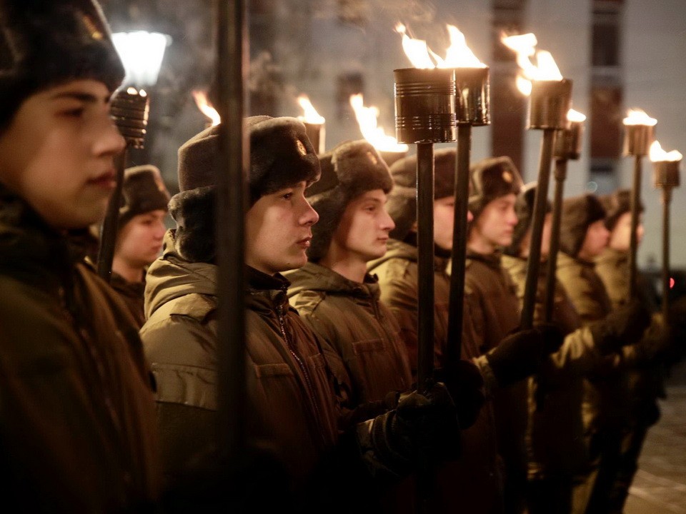 Факельное шествие прошло в Ногинске в память жертв афганской войны