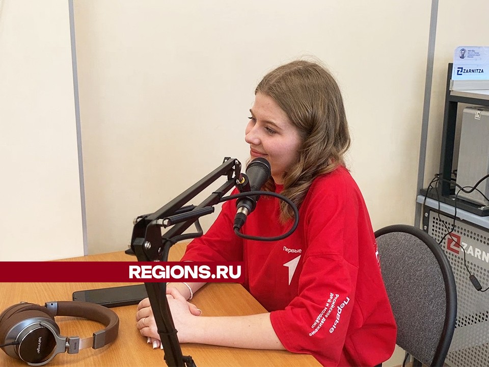 Первый прямой эфир в новом радиоклассе провели учащиеся школы имени Попова