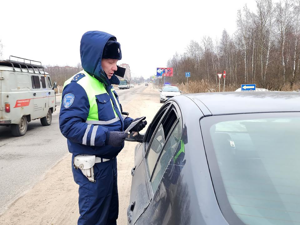 Двух нетрезвых водителей поймали в Лобне за неделю