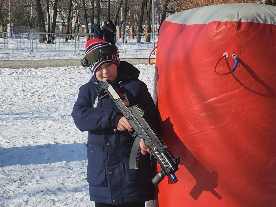 В турнирах по лазертагу в Центральном парке Реутова участвовали более 100 человек