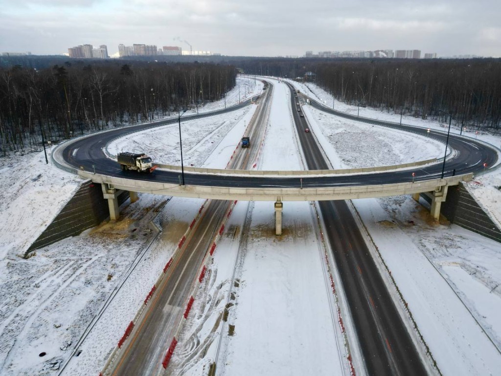 Первый участок Южно-Лыткаринской автодороги открыли в Подмосковье