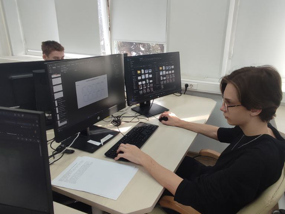 Школьники Жуковского создали проект по нейросетям и выиграли региональный чемпионат