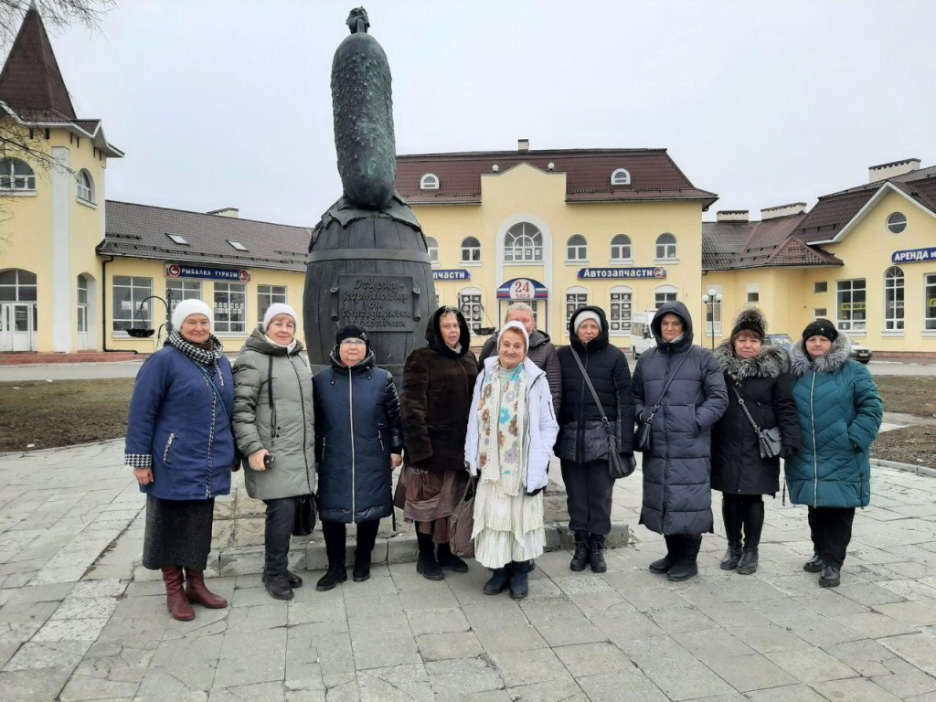 Пенсионеры Воскресенска бесплатно скатались на экскурсию в Луховицы