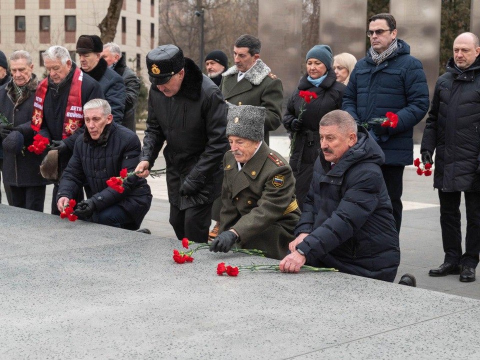 В Реутове почтили память ветеранов-интернационалистов