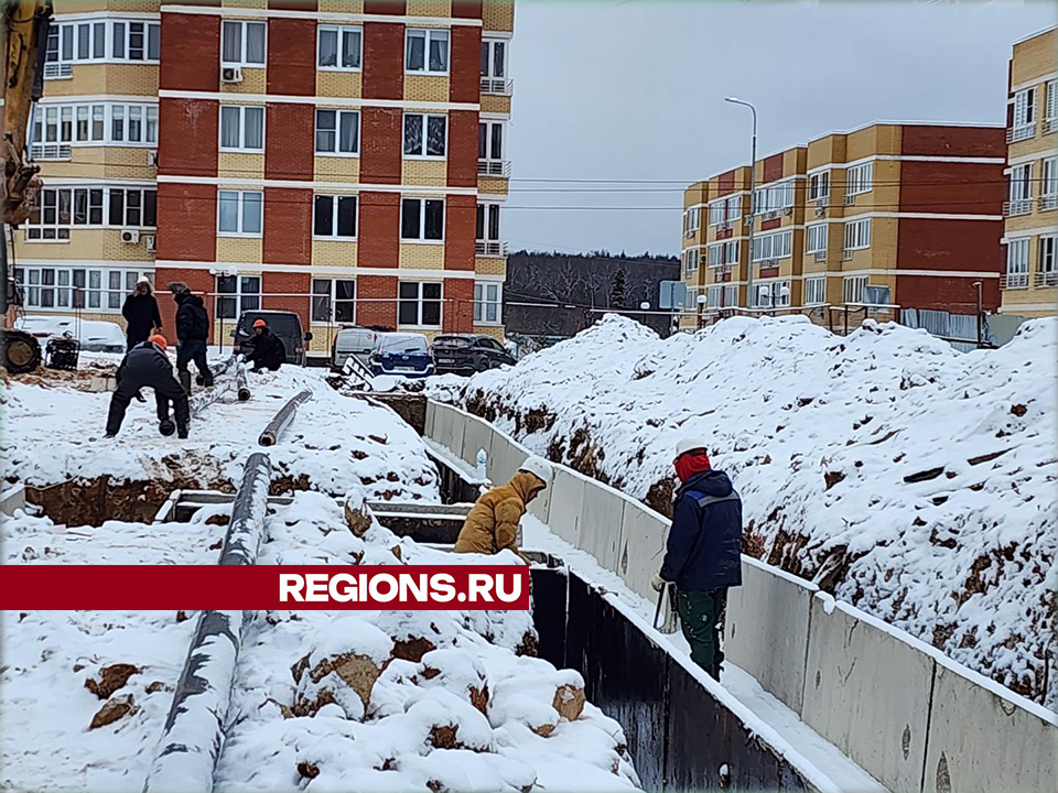 В Малой Истре устанавливают инженерные системы в строящемся детском саду