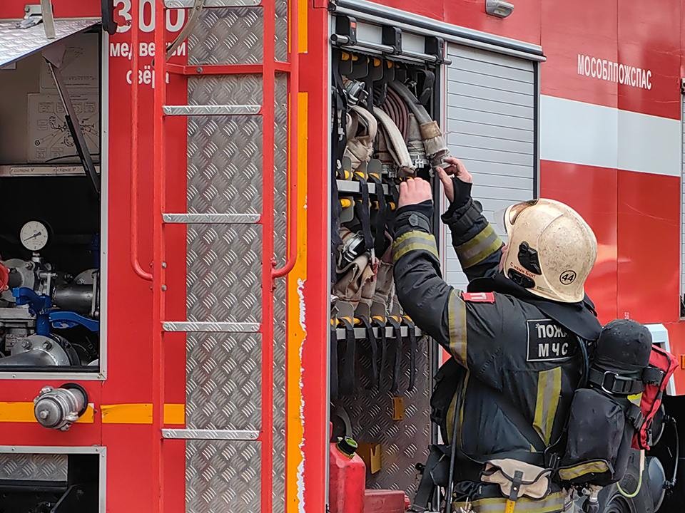 Жильцы дома в поселке Малино пострадали при пожаре