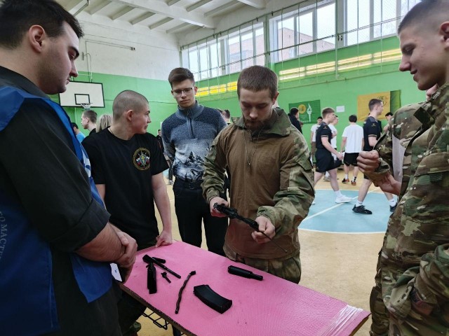 В Луховицах состоялся областной военно-спортивный праздник «Служу Отечеству!»