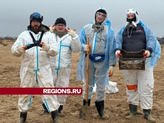 Волонтер из Лобни помог очищать пляжи Анапы от мазута