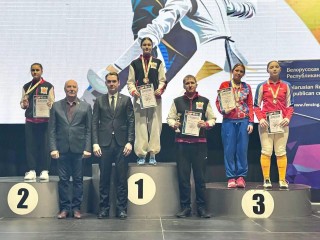 Дубненская спортсменка завоевала бронзу Открытого турнира Беларуси по фехтованию