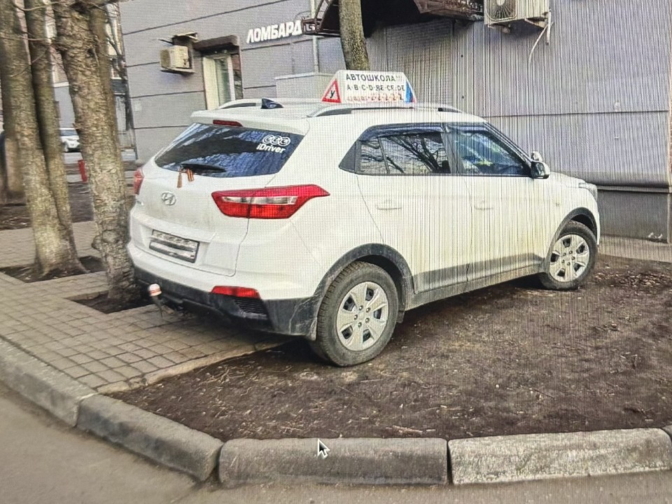 «Мастер-класс» по парковке показала автошкола в Балашихе