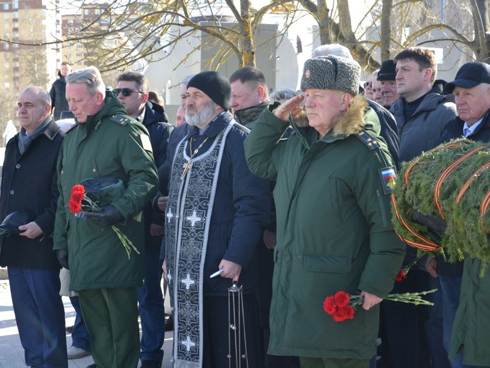 В Краснознаменске почтили память ракетчиков, погибших на космодроме «Плесецк»