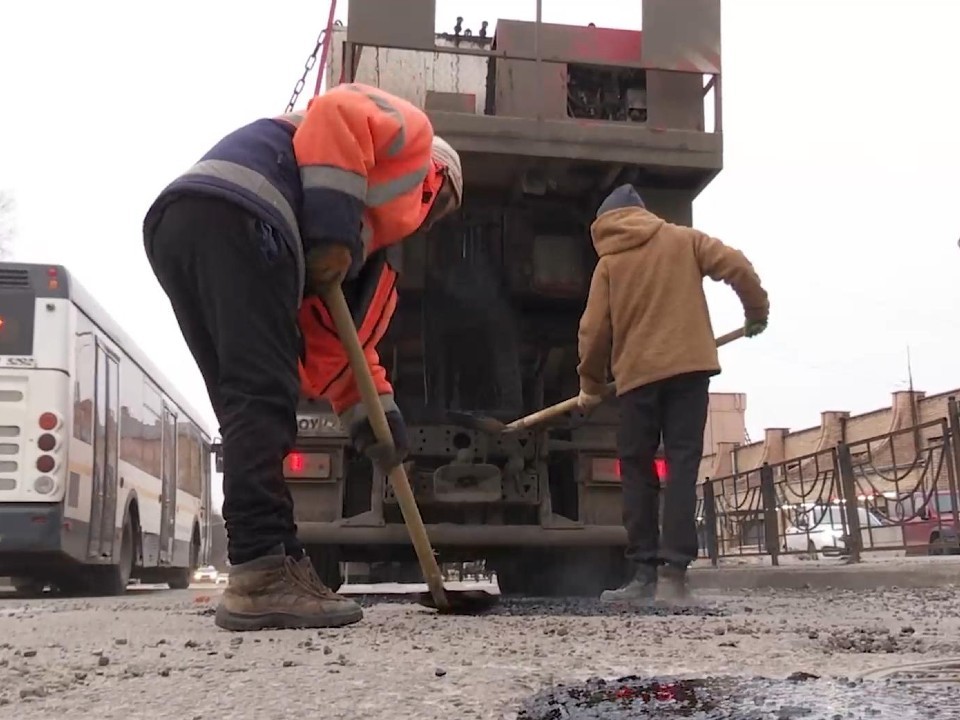 В Клину залатали тысячу ям с начала года