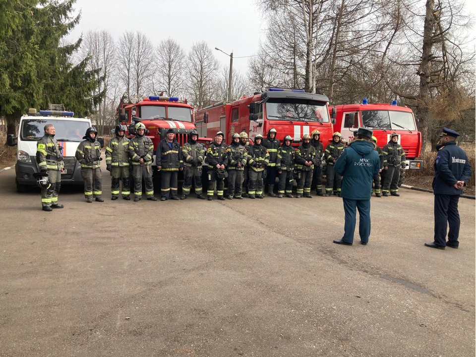 В Чехове прошли учения по ликвидации пожара в Крюковской школе