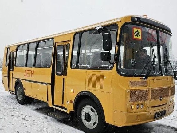 Колюбакинской школе выделили автобус для перевозки учеников