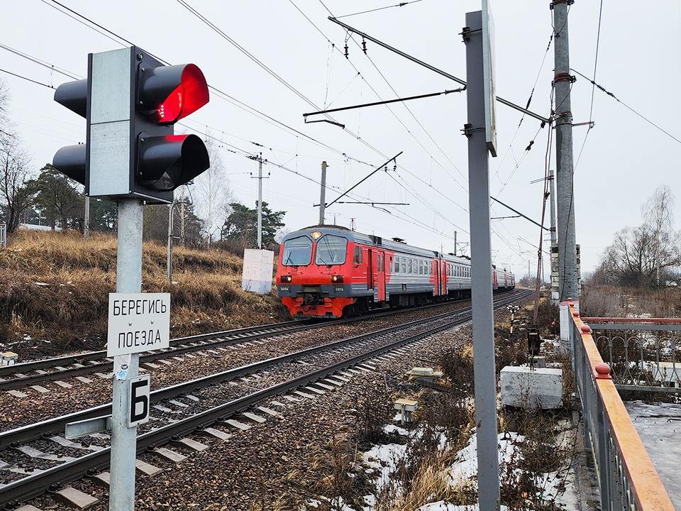 В Подмосковье 17 спецпоездов защитят железные дороги от размыва в половодье