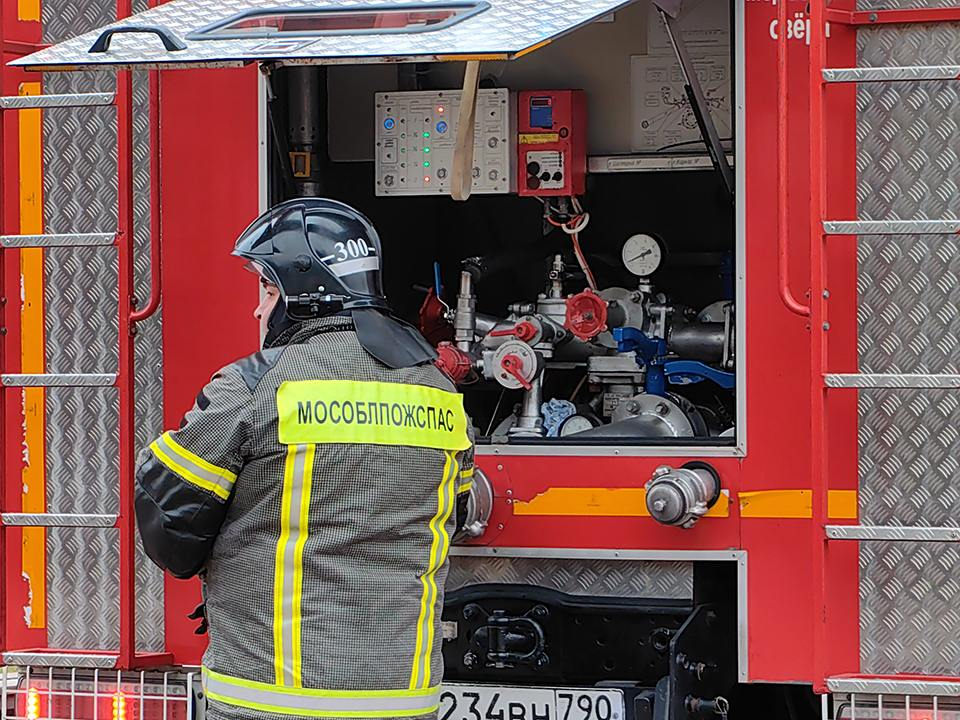 В соцсетях сообщают о возгорании в шаурмичной на ул. Чкалова