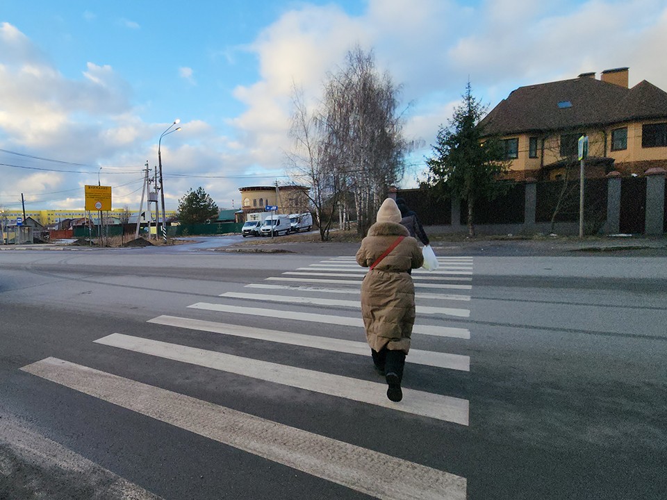 На аллее Ударников могут сделать новый пешеходный переход