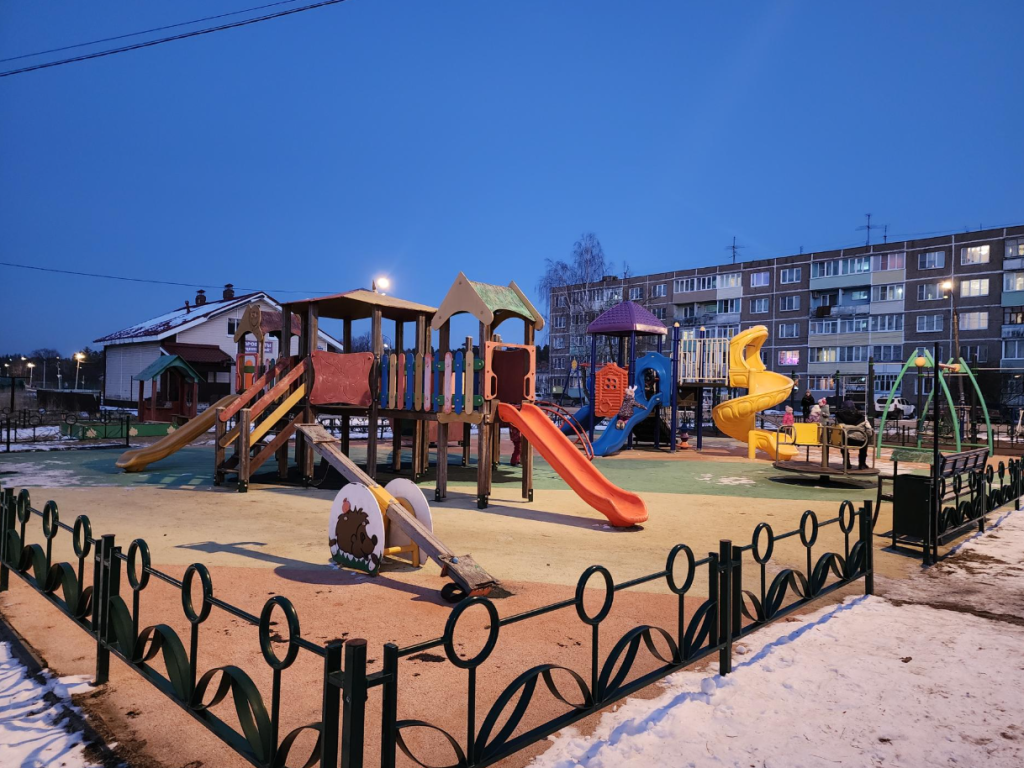 Новую детскую площадку установят в Рязановском