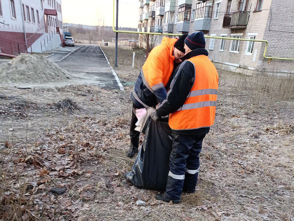 В Рошале привели в порядок дворы после жалоб жителей