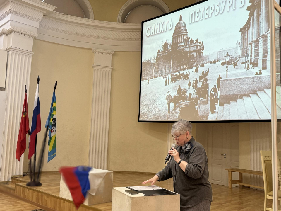 Видновским школьникам рассказали о жизни и творчестве талантливого местного поэта