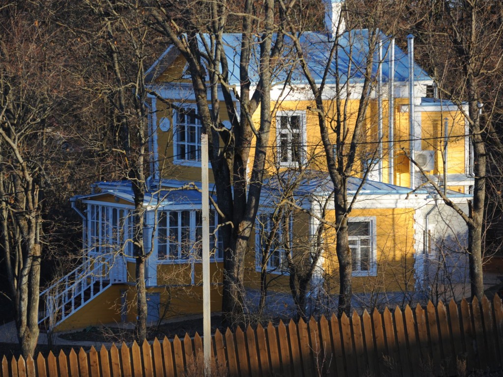 Неслучайные штрихи и знаменитый портрет Герасимова покажут на новой выставке в Можайске