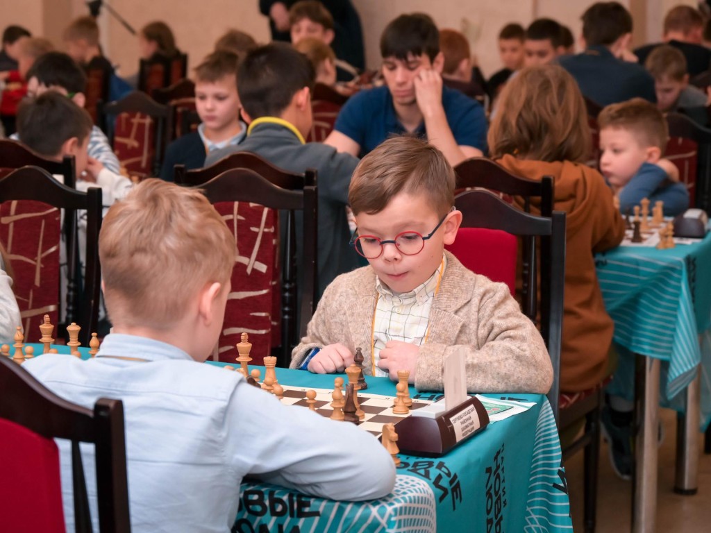 В шахматы на Ферме сыграли более 150 человек