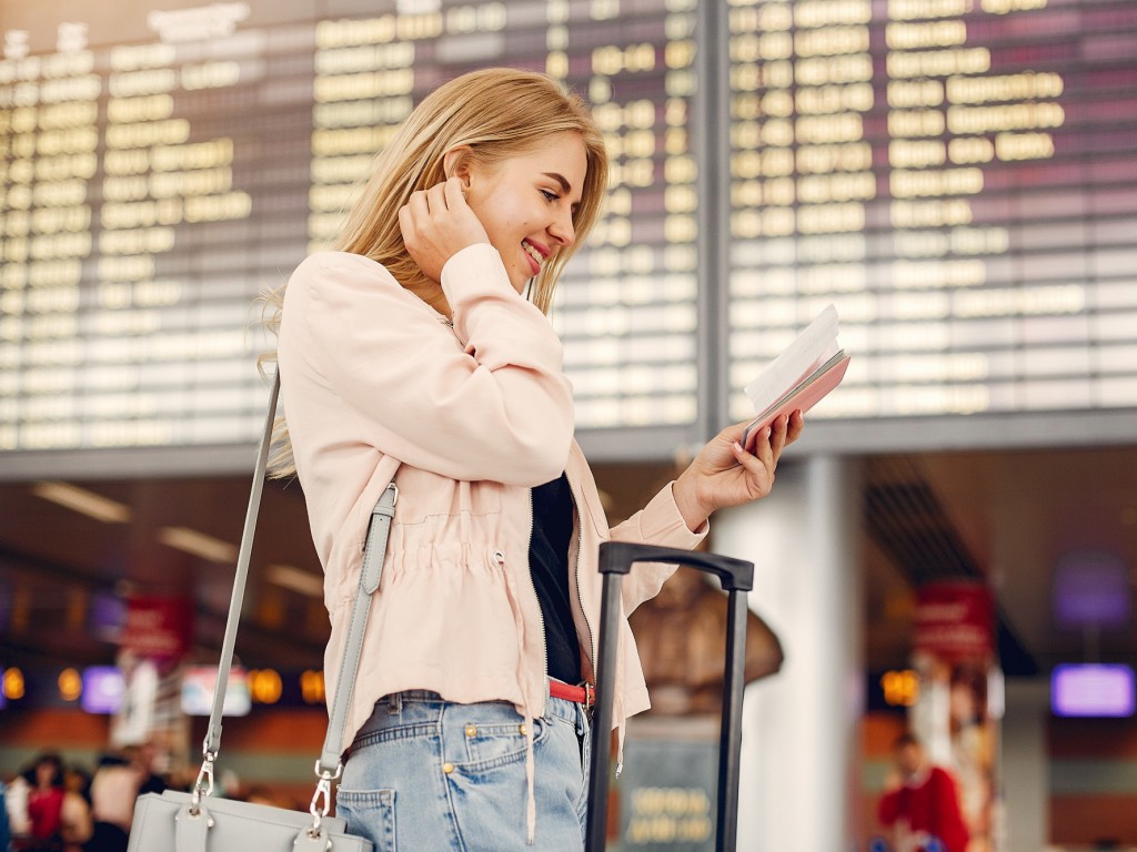 Названы самые выгодные для отпуска месяцы в 2025 году