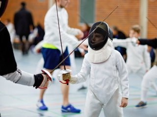 Фехтовальщик из Лобни взял приз на Всероссийских соревнованиях в Смоленске