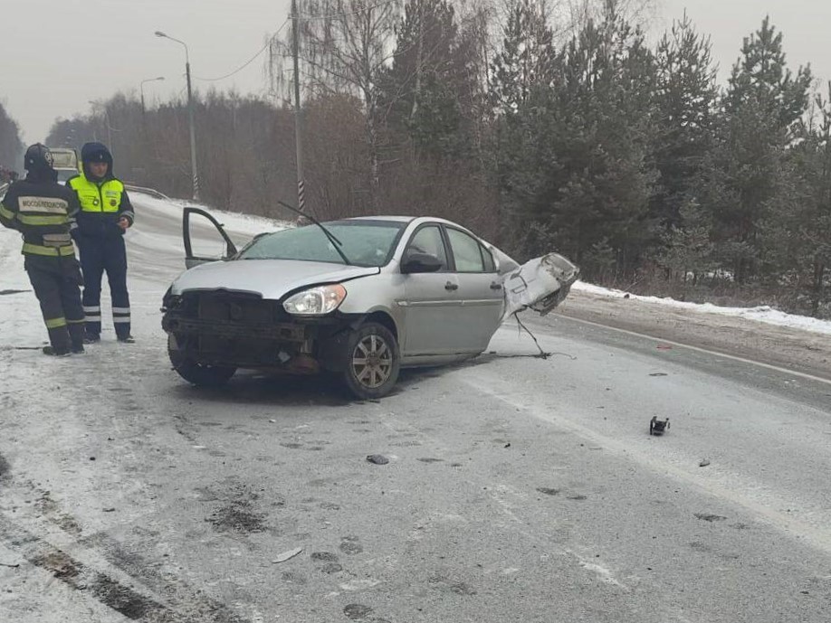 ДТП с участием двух автомобилей произошло на Носовихинском шоссе недалеко от Дрезны