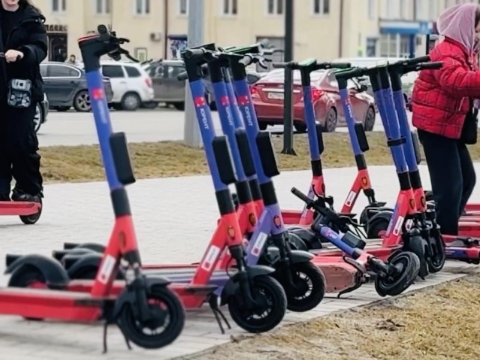 Первый сломанный электросамокат сезона, кикшеринг в Раменском начался с ЧП