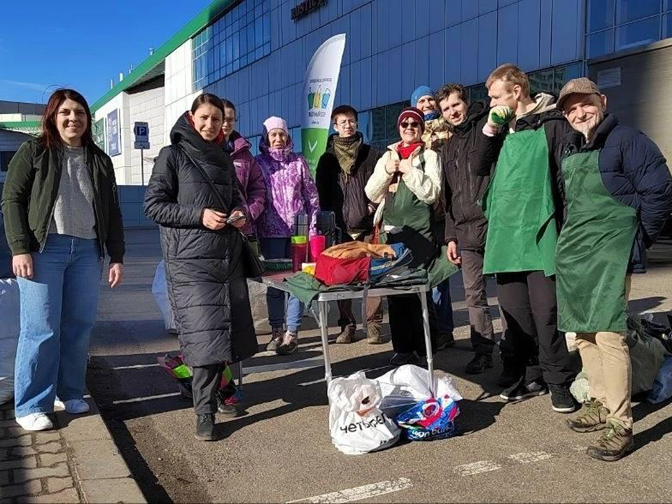 В Мытищах собрали пару грузовиков вторсырья за два часа