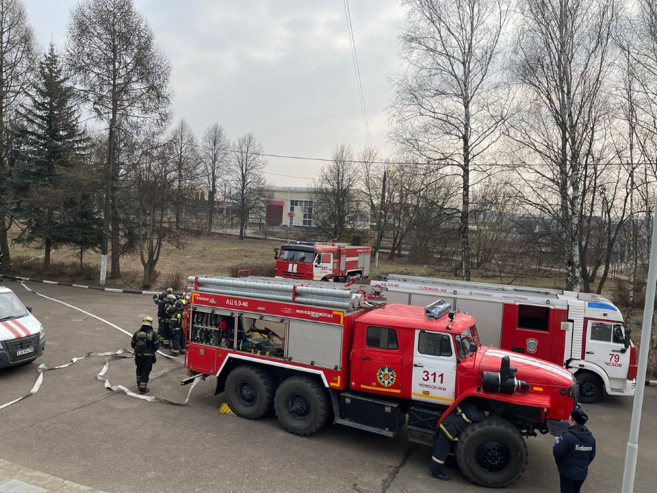 Двоих детей спасли во время учений в Новом Быту