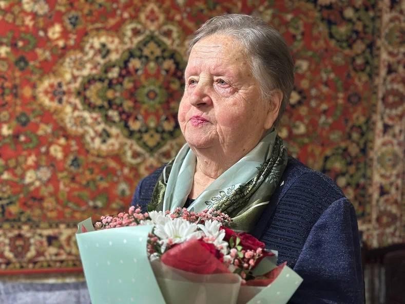 В Можайске ветеранам-узникам концлагерей вручили памятные медали