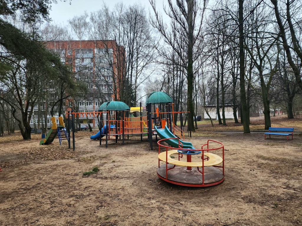 В Пущине проверят качество уборки во дворах и на площадках микрорайона В