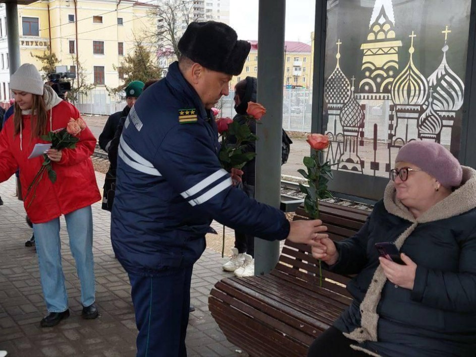 На железнодорожных станциях прошла акция «Сохрани себе жизнь»