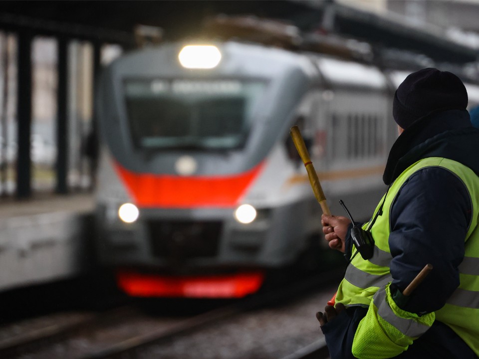 Движение электричек после атаки БПЛА в Ленинском округе будет восстановлено